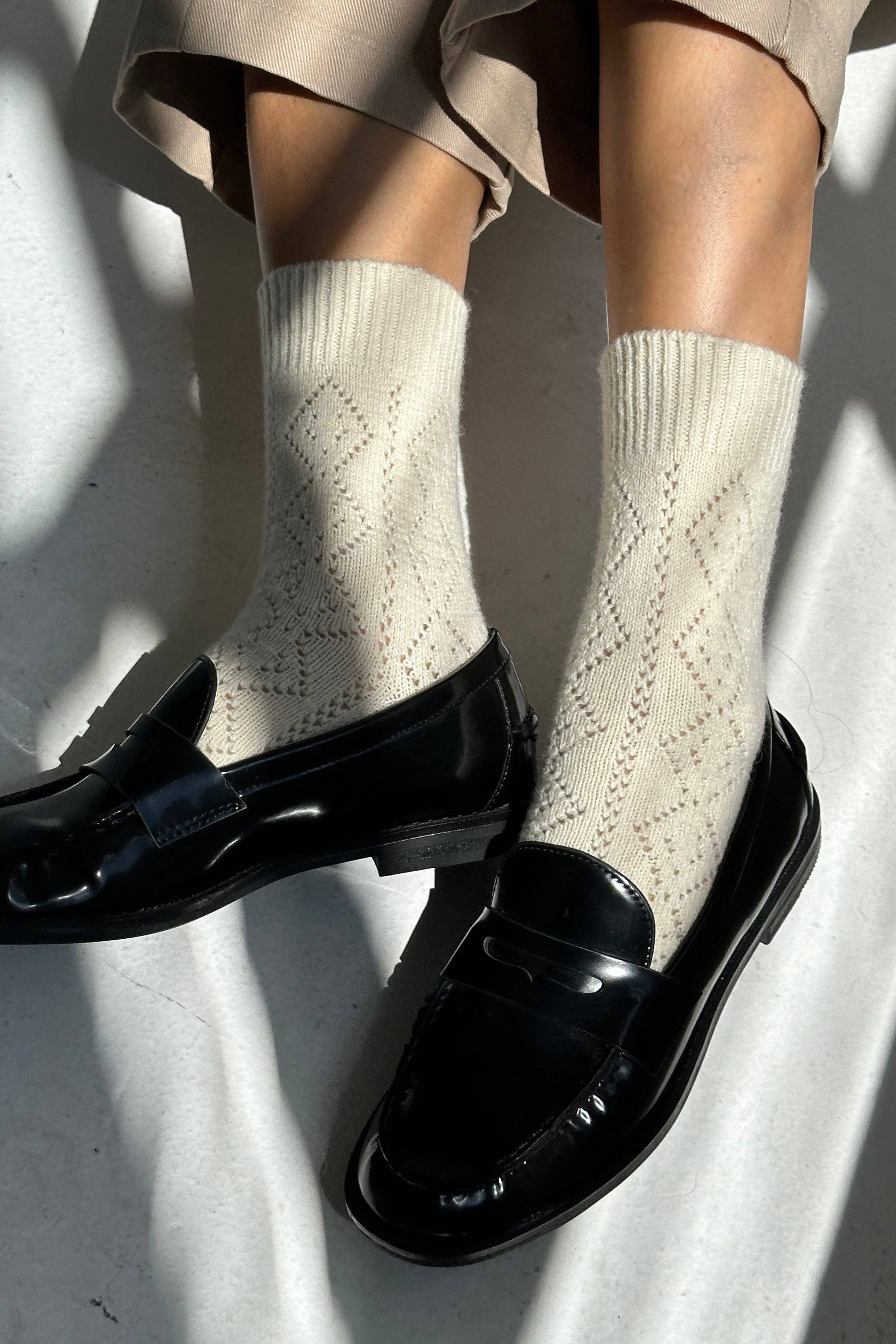 Cashmere Pointelle Socks