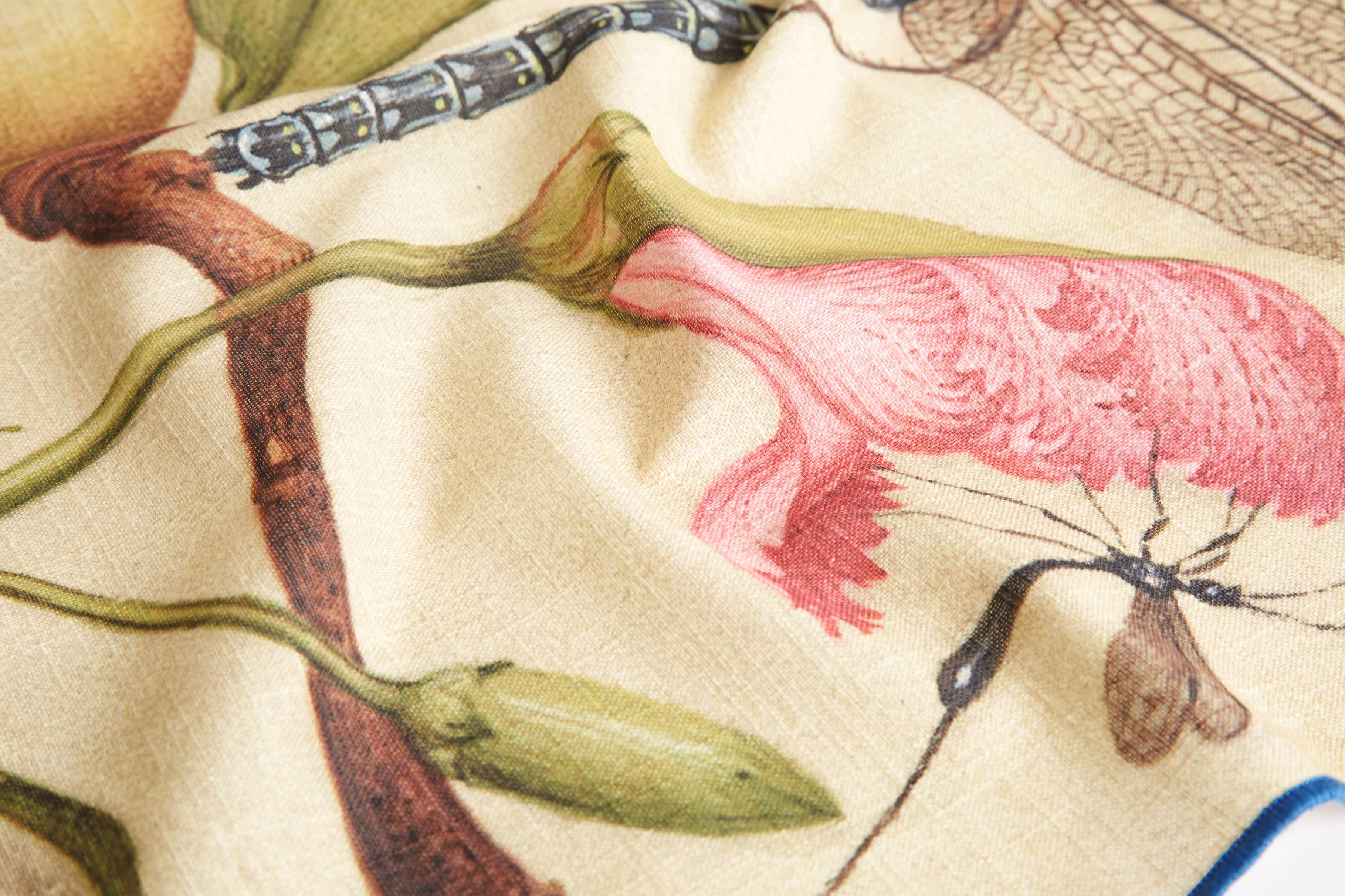 Botanical Dinner Napkins Set of Four