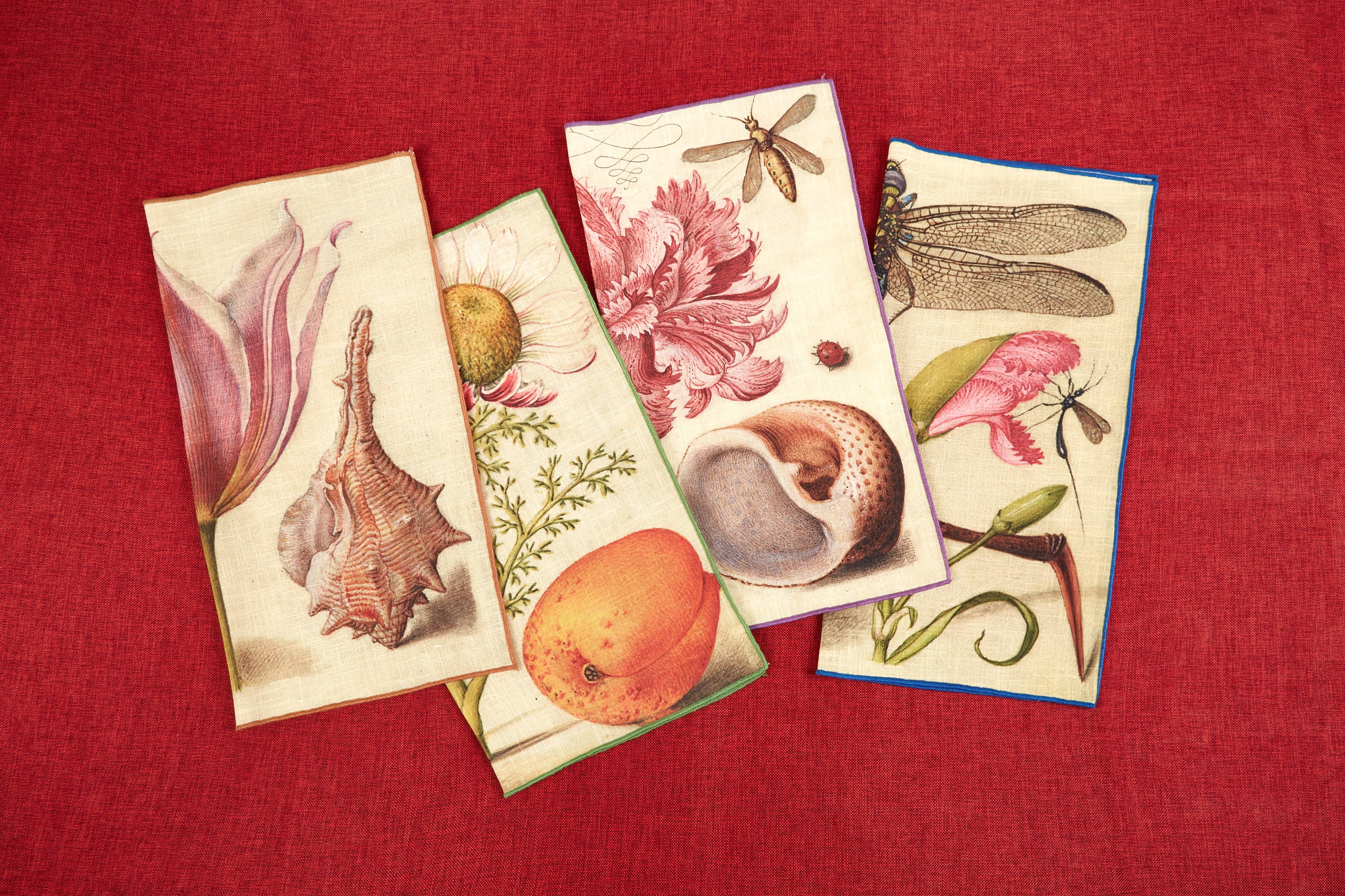 Botanical Dinner Napkins Set of Four