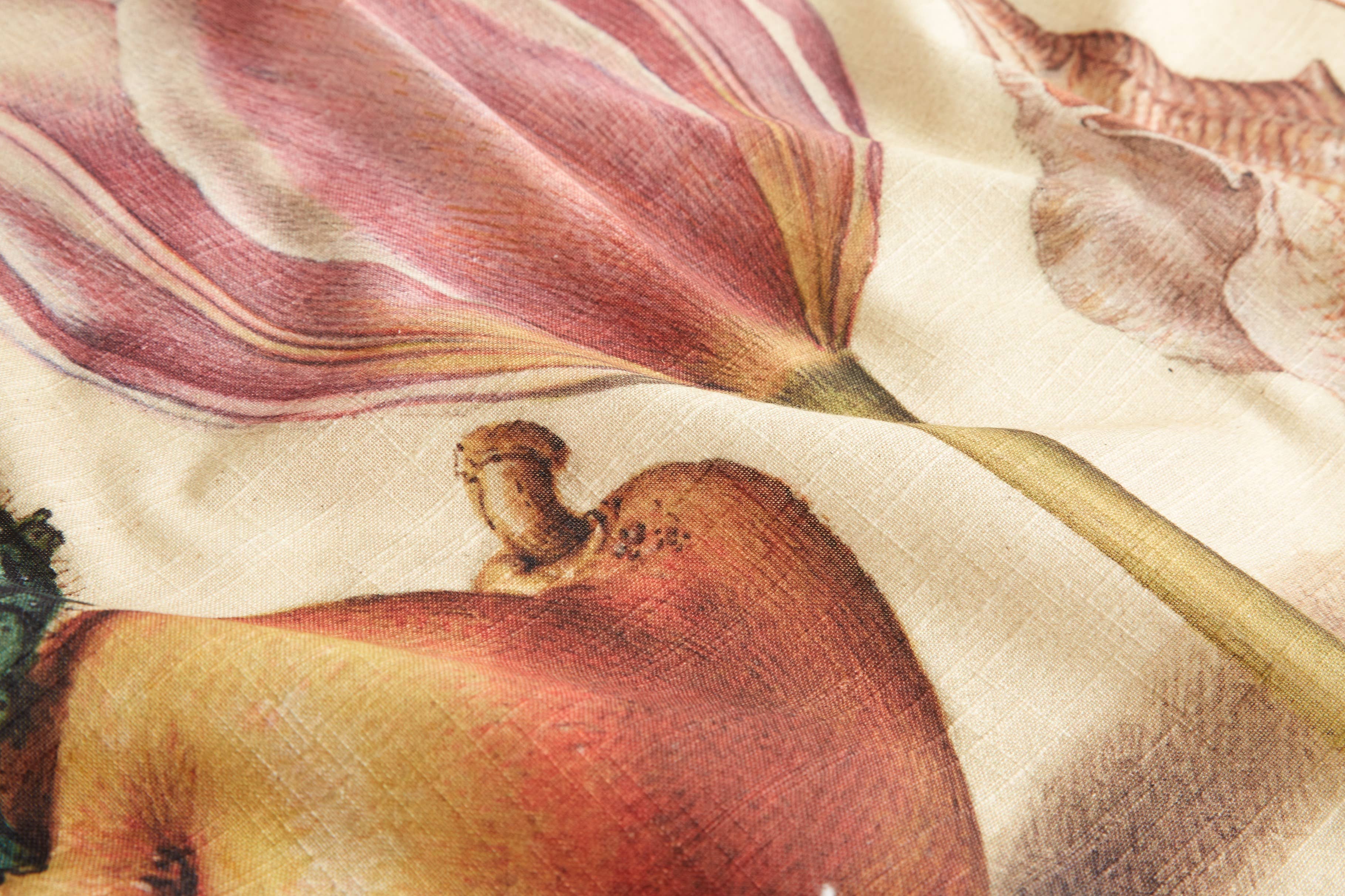 Botanical Dinner Napkins Set of Four