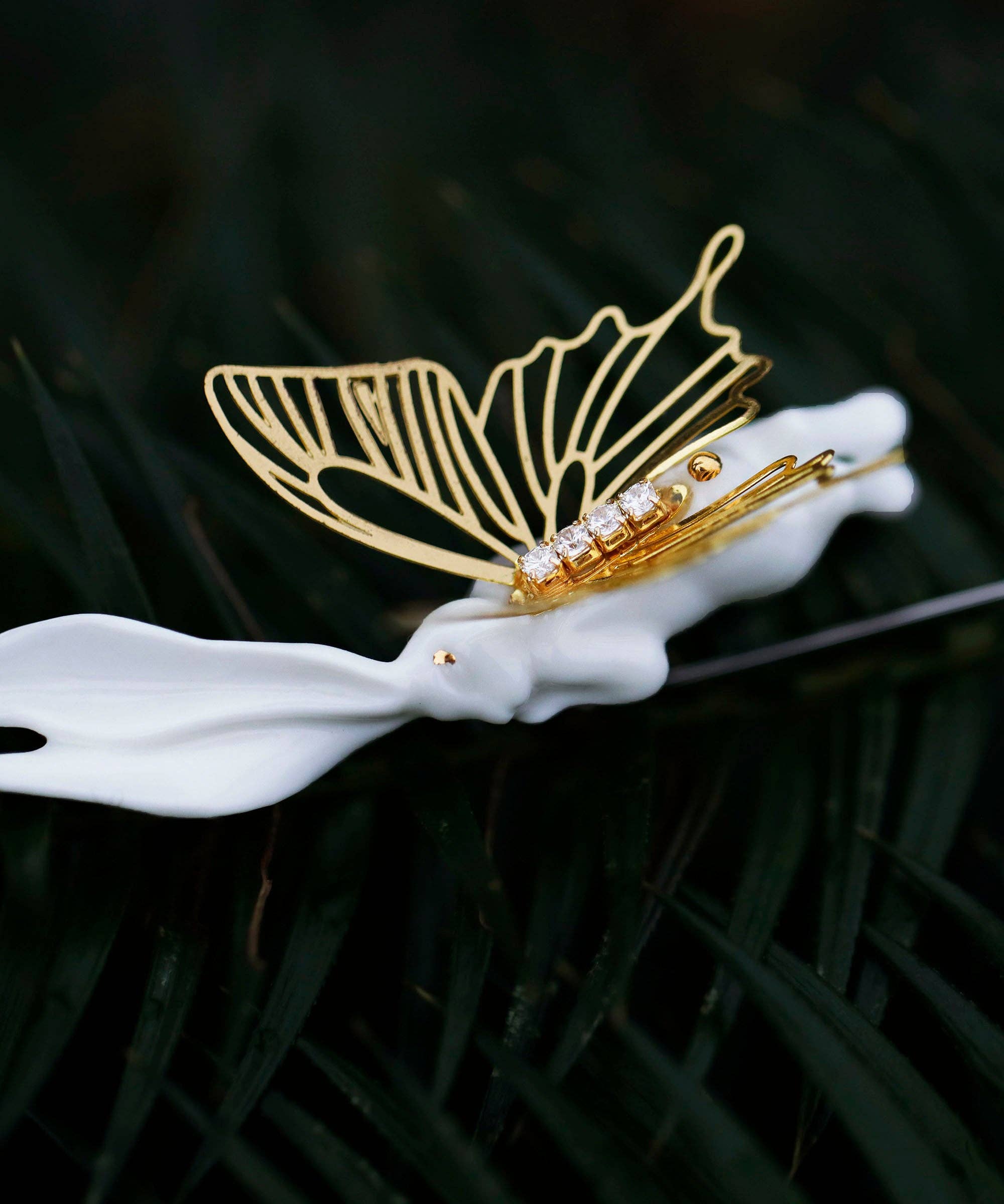 YIHE Ceramic Brooches "Rabbit"