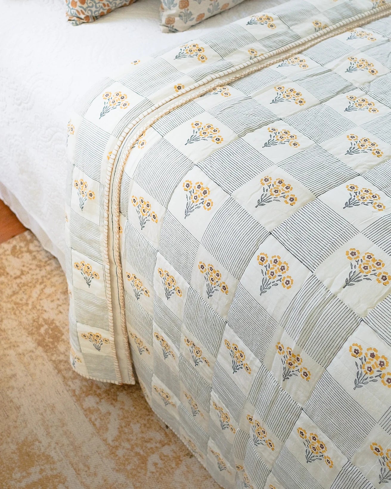 SHABANA - HAND BLOCK-PRINTED REVERSIBLE QUILT THROW - BLUE
