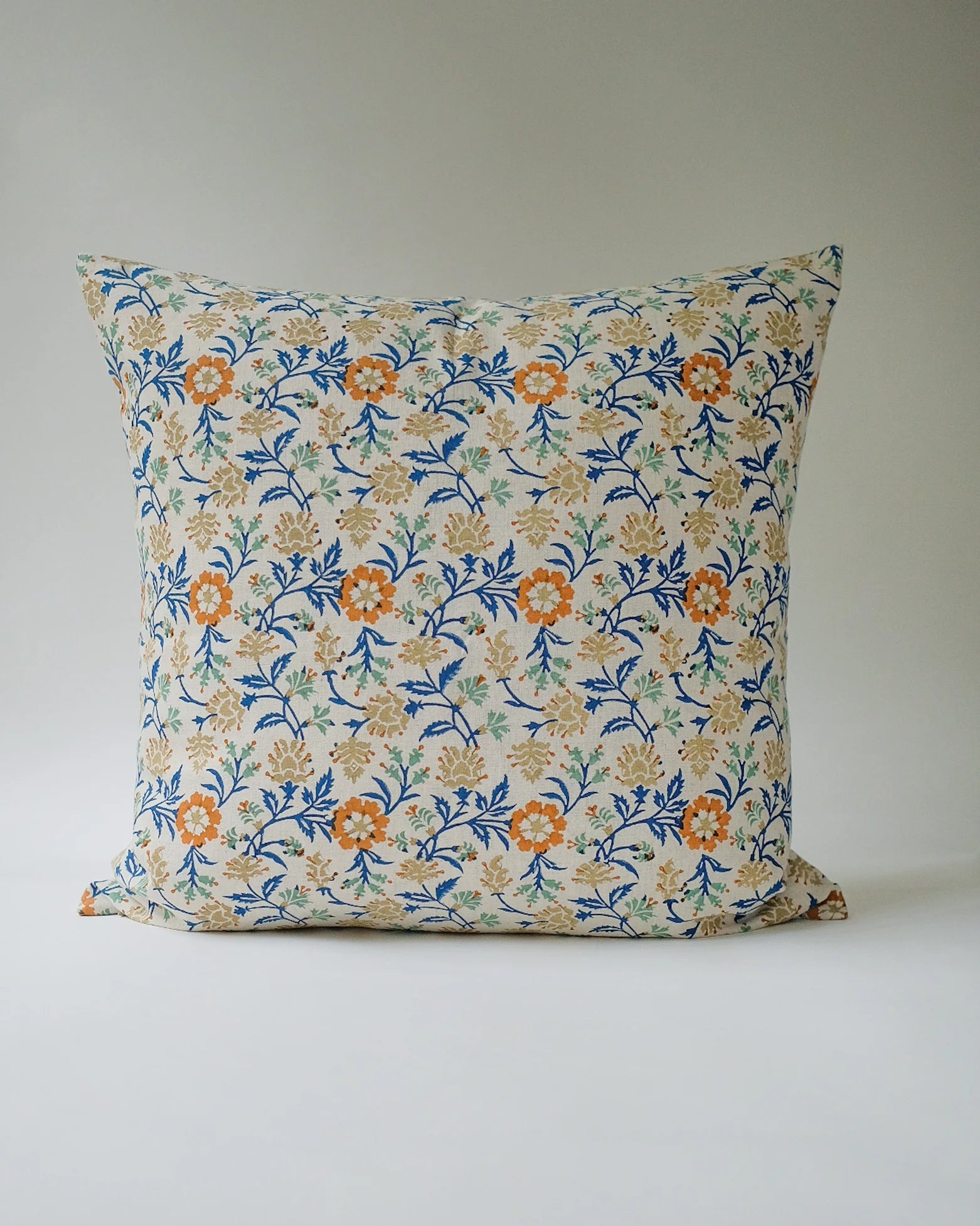 PRIYA - HAND BLOCK-PRINTED LINEN PILLOW (INK BLUE) 22x22"