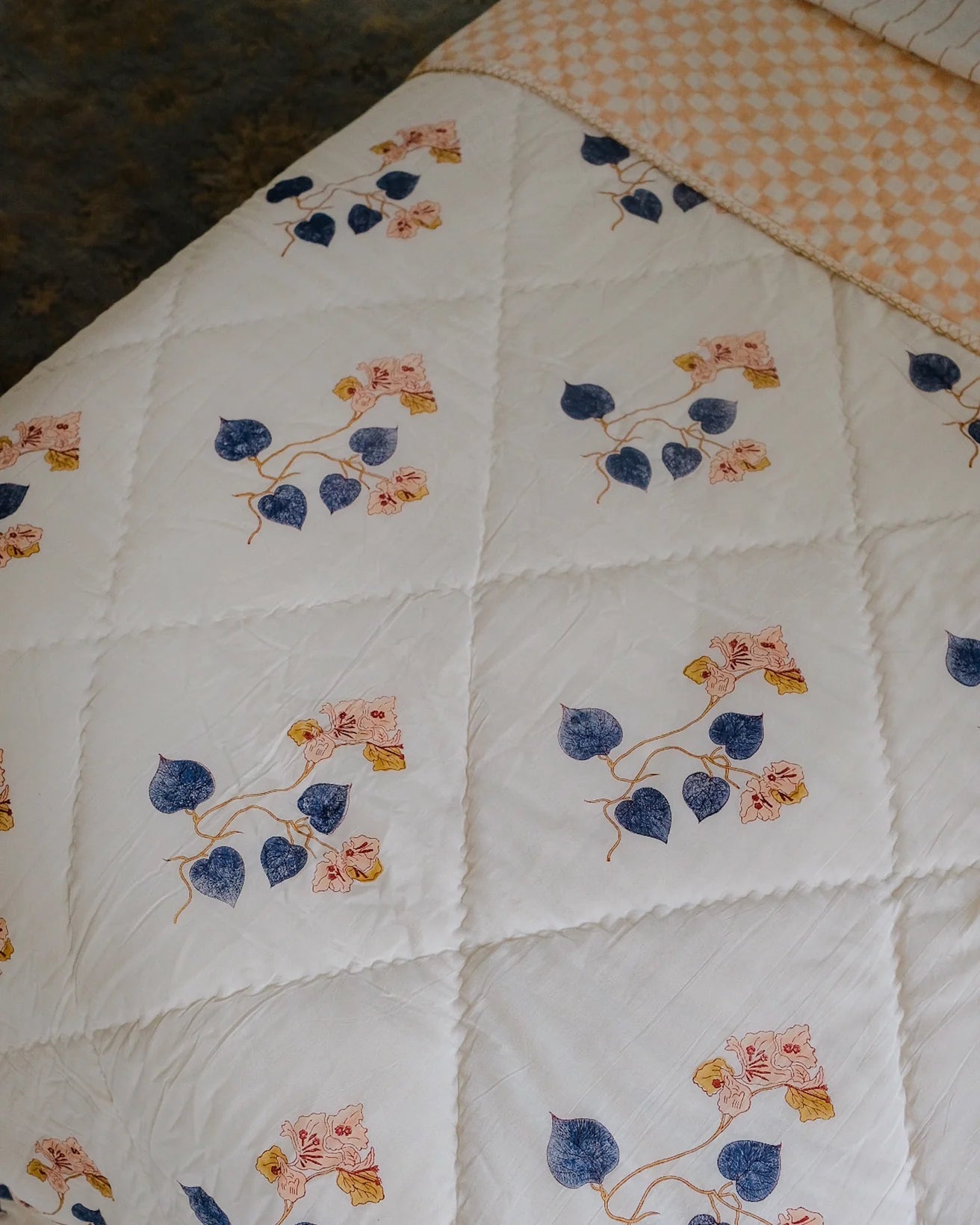 AKIRA - HAND BLOCK-PRINTED REVERSIBLE QUILT THROW