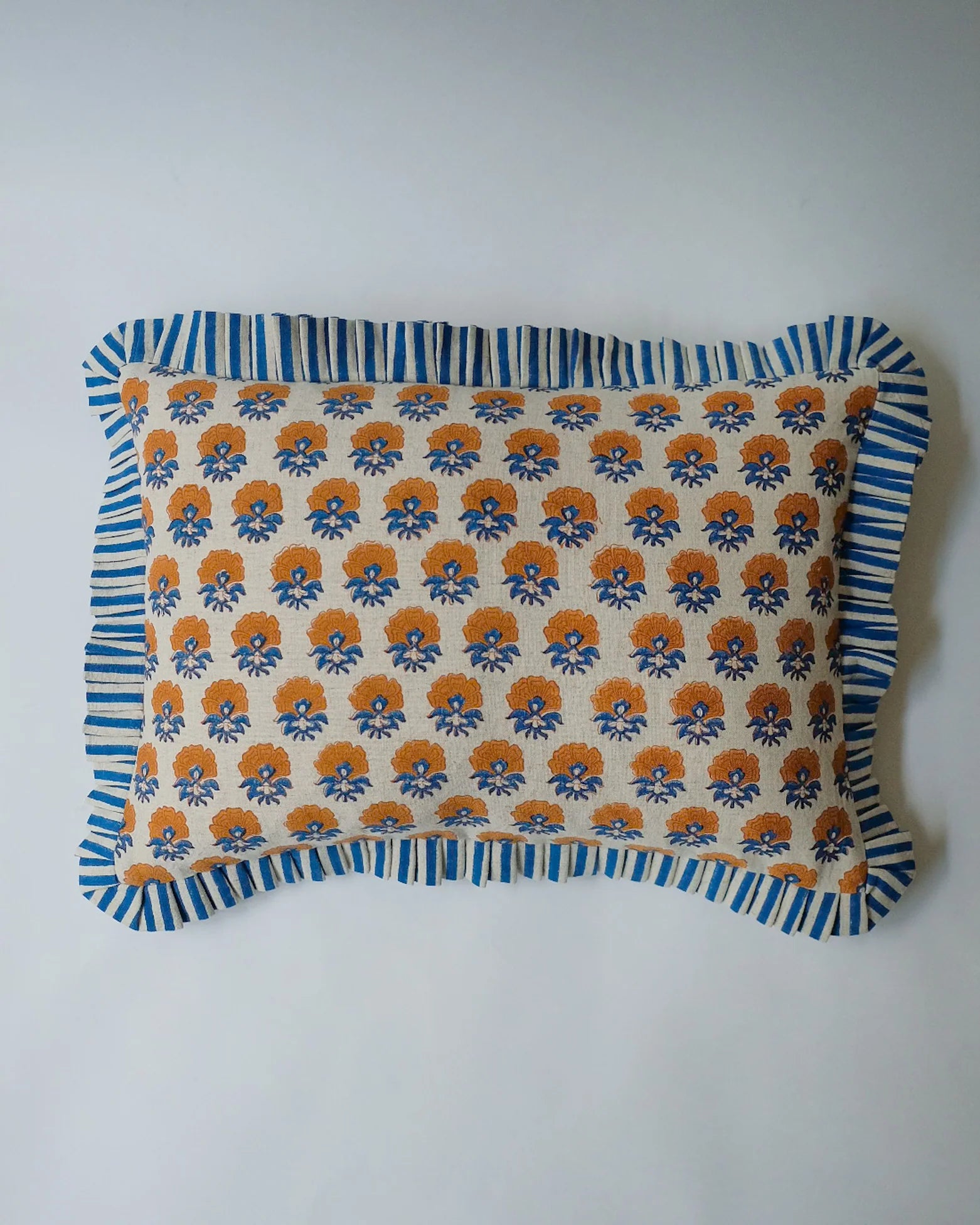 VEDA - HAND BLOCK-PRINTED LINEN PILLOW (INK BLUE) - RUFFLE 14x20"