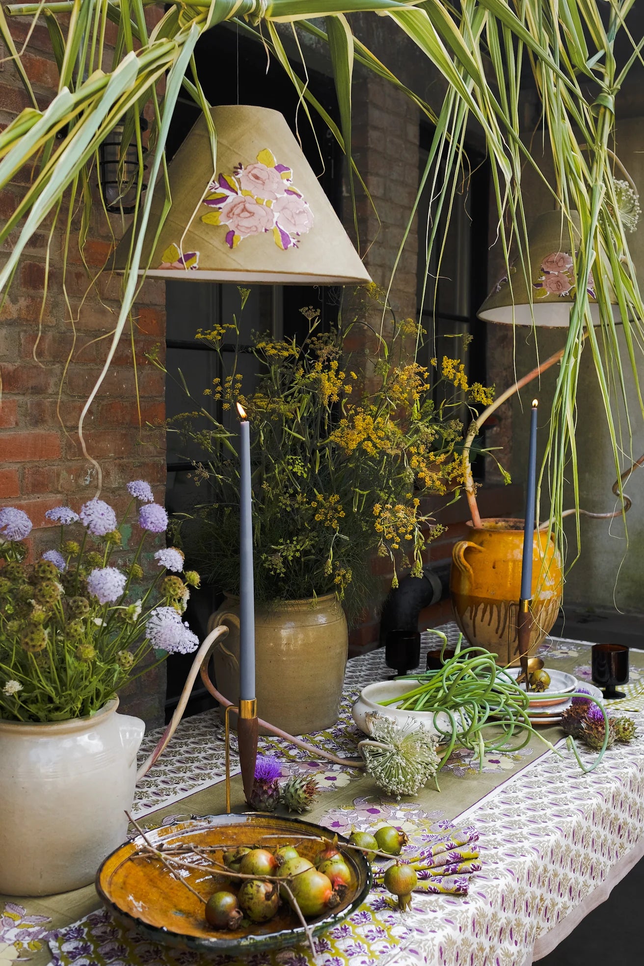 DIA - BLOCK-PRINTED TABLE RUNNER (MOSS)