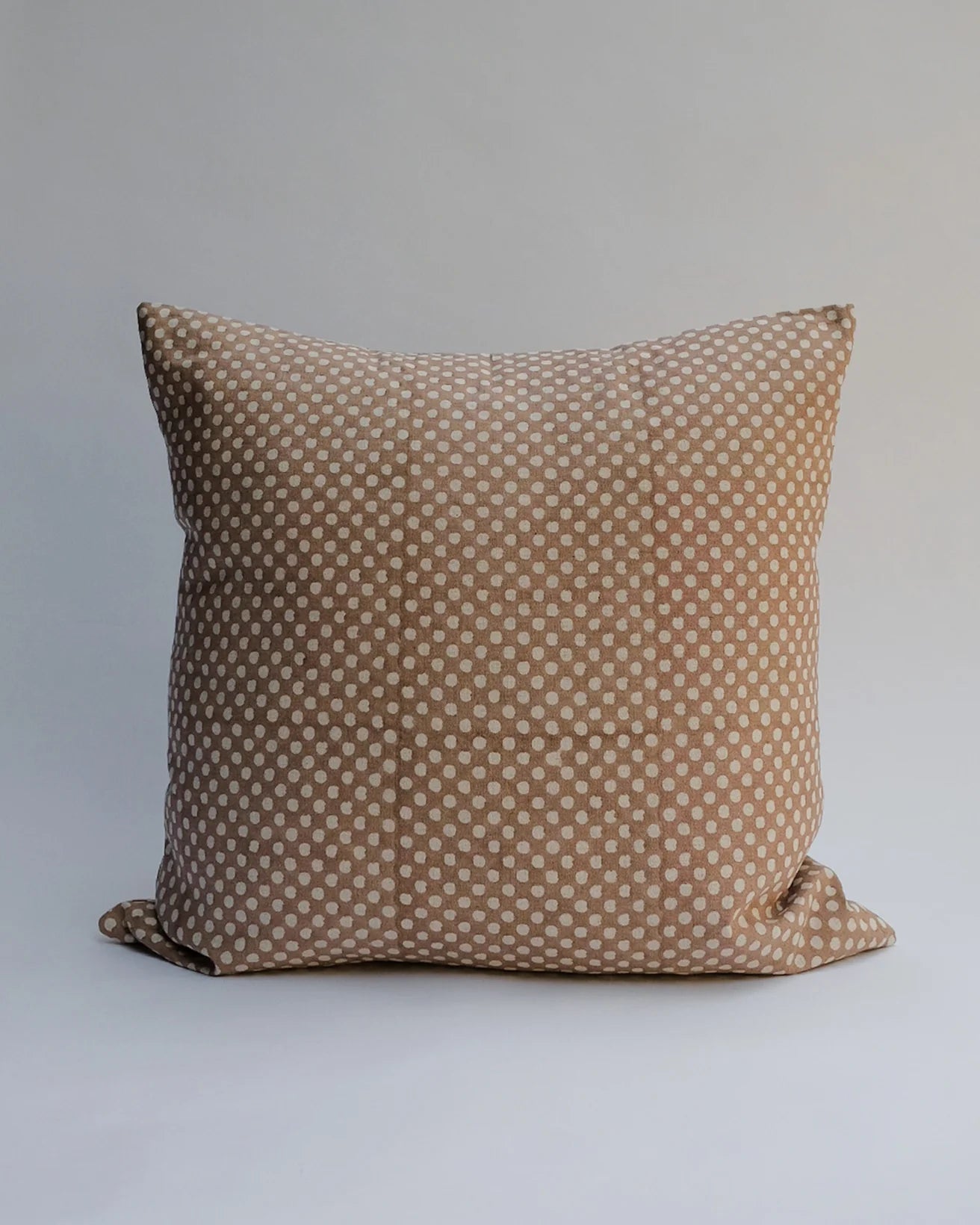 SYRA - HAND BLOCK-PRINTED LINEN PILLOW(ROSEWATER) 22x22"
