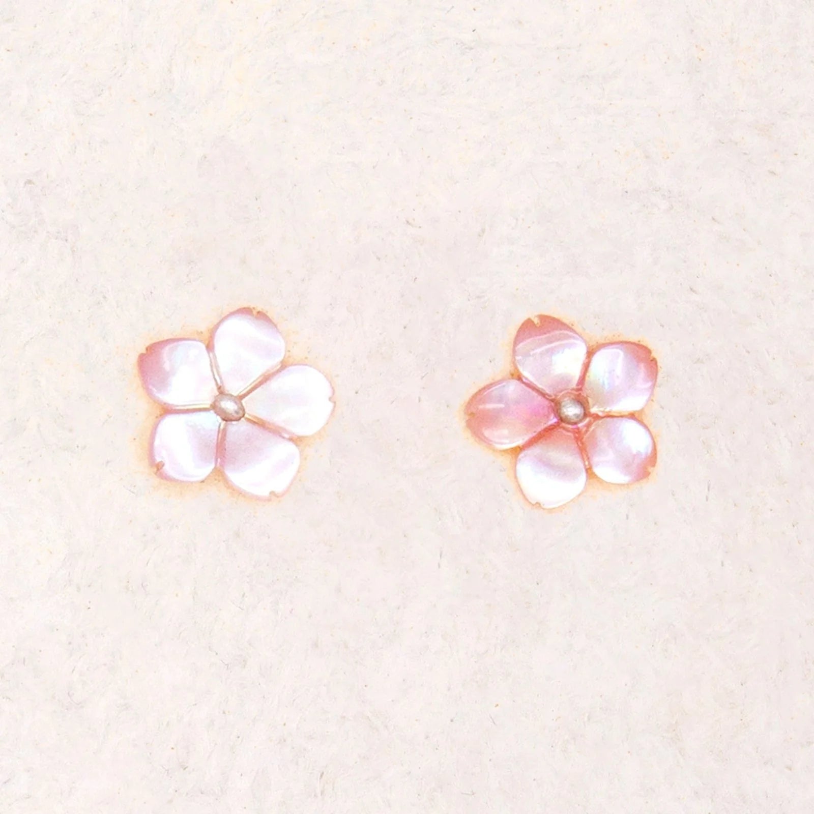 Sweet Flower Studs, Pink