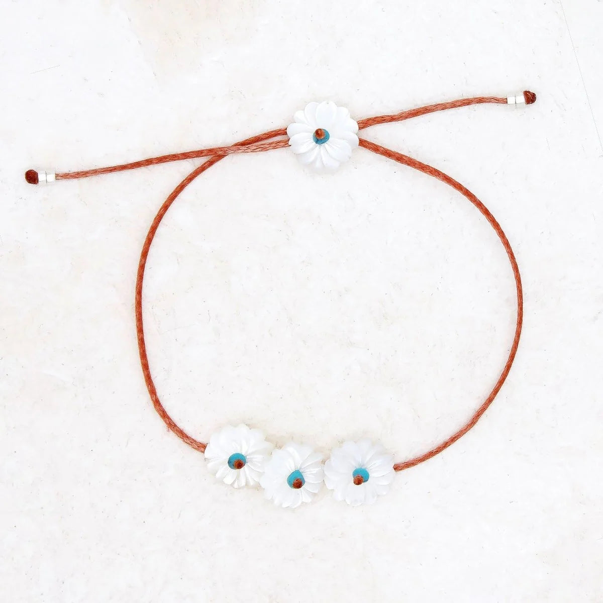 White Chrysanthemum Garland Bracelet